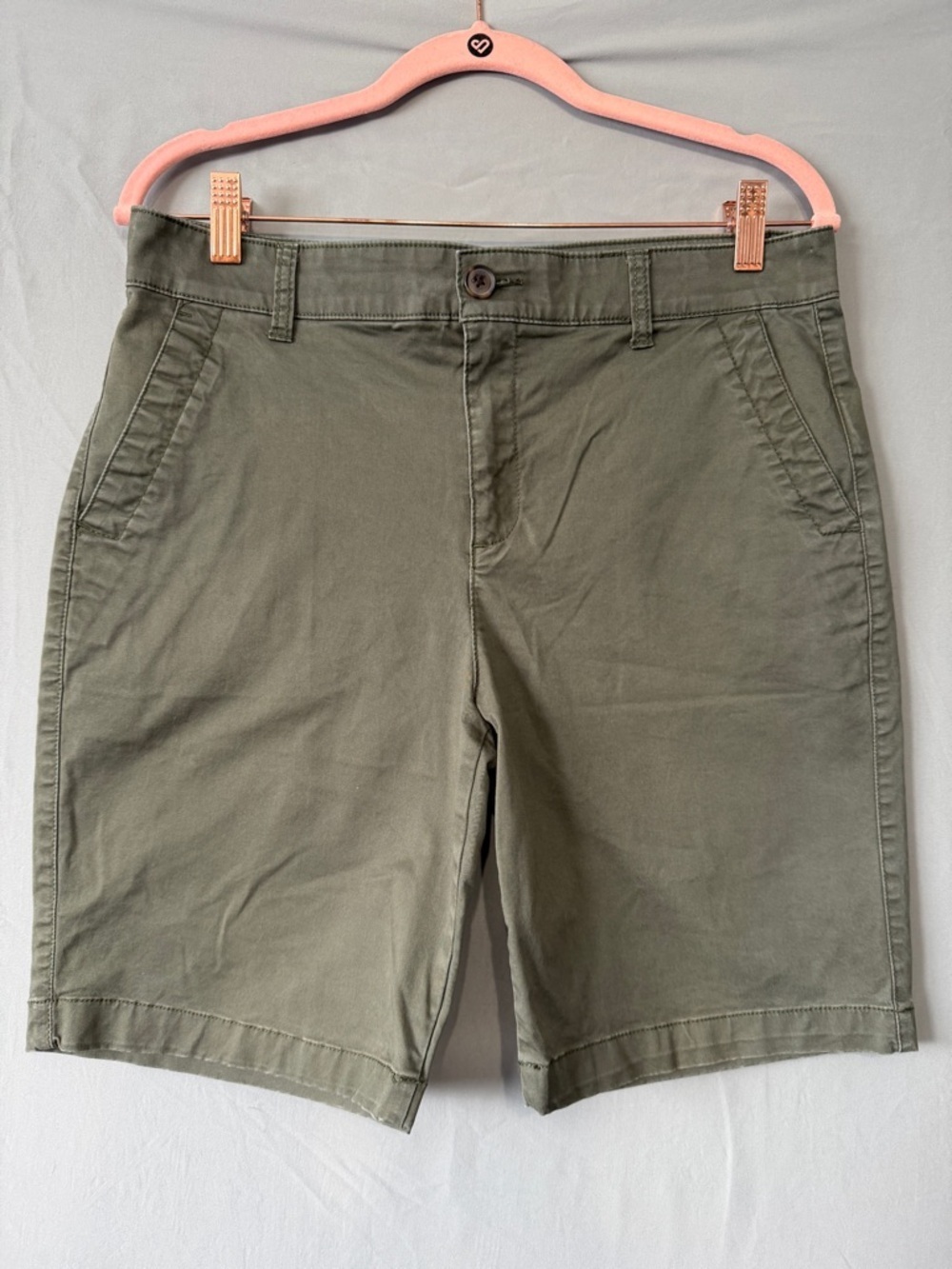 Gap Womens Hi Rise Bermuda Shorts Size 8 Khaki Green Casual Cotton Office Summer